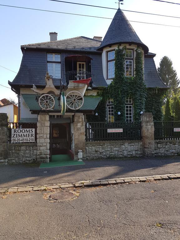 Fiaker Panzio Hotel Mişcolţ Exterior foto